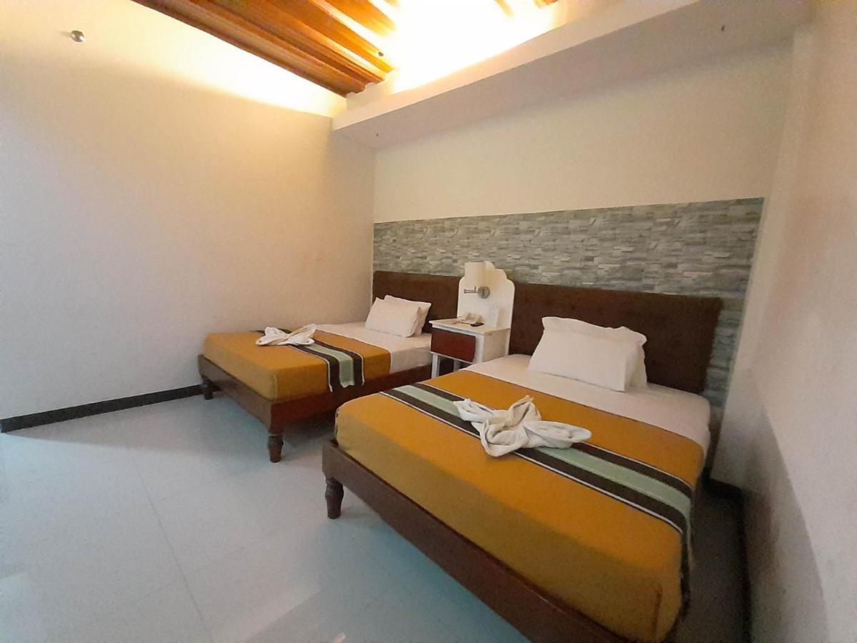 Melsol Hotel Bantay 外观 照片